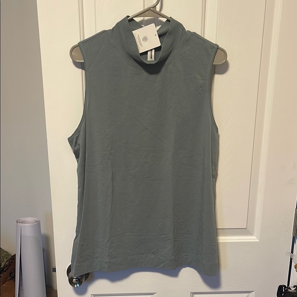 Athleta Outbound Tank